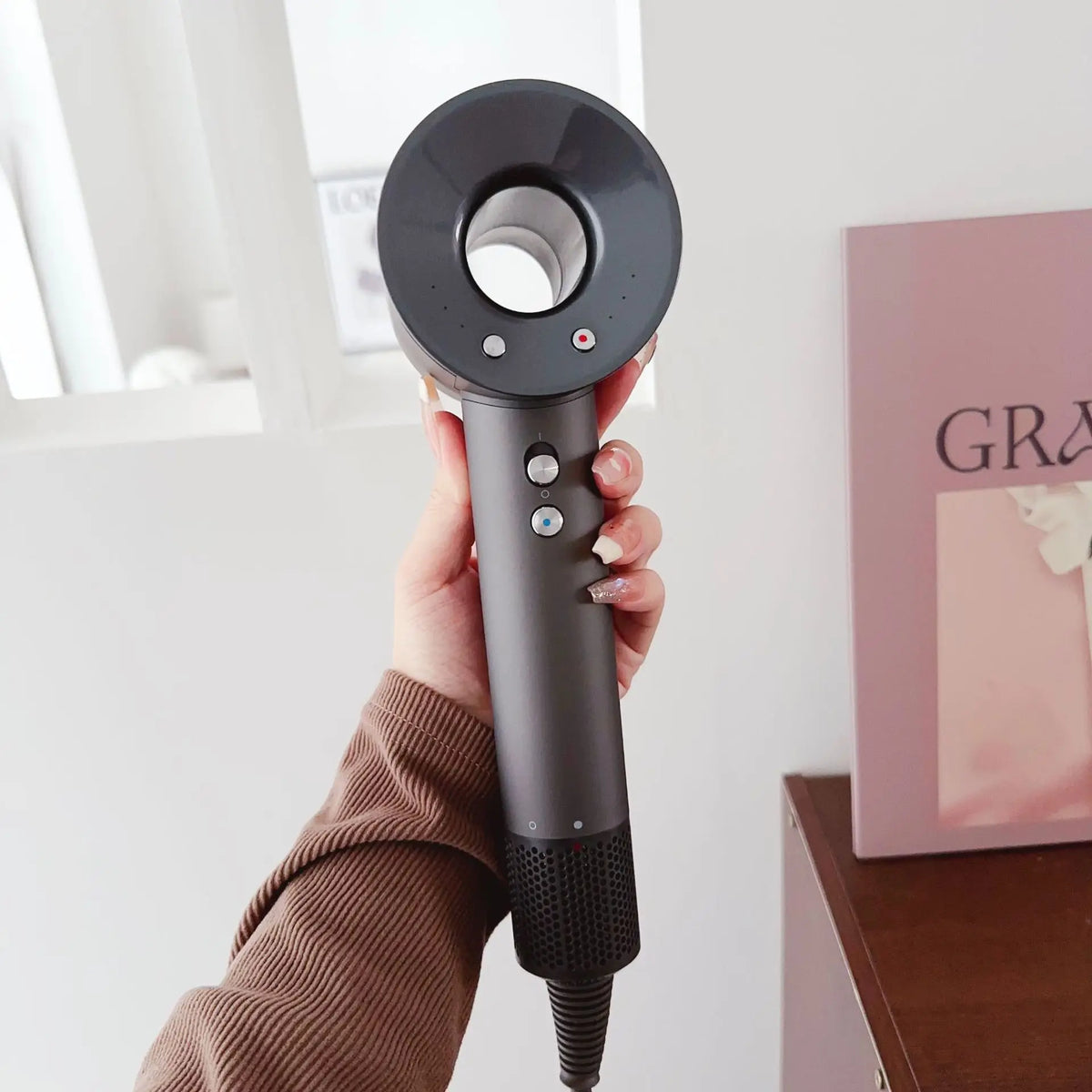 High-speed hair dryer, household negative ion hair care, silent, quick-drying, strong wind, strong Huaqiangbei dormitory hair